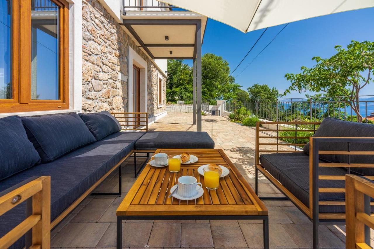 Villa Antani With Heated Pool, Sauna & Jacuzzi Crikvenica Extérieur photo
