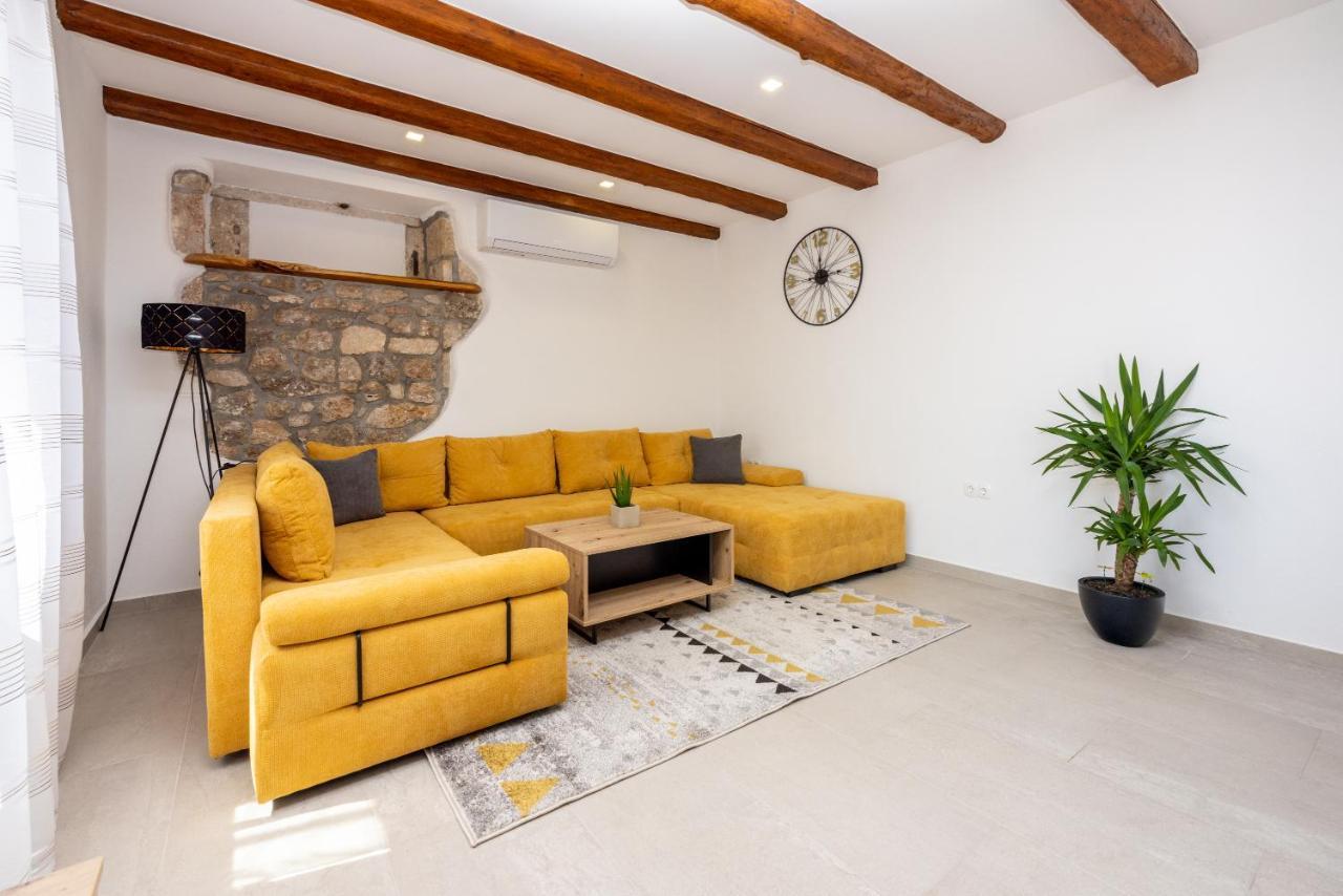 Villa Antani With Heated Pool, Sauna & Jacuzzi Crikvenica Extérieur photo